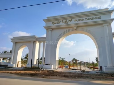 Four Seasons swimming pool and club house works